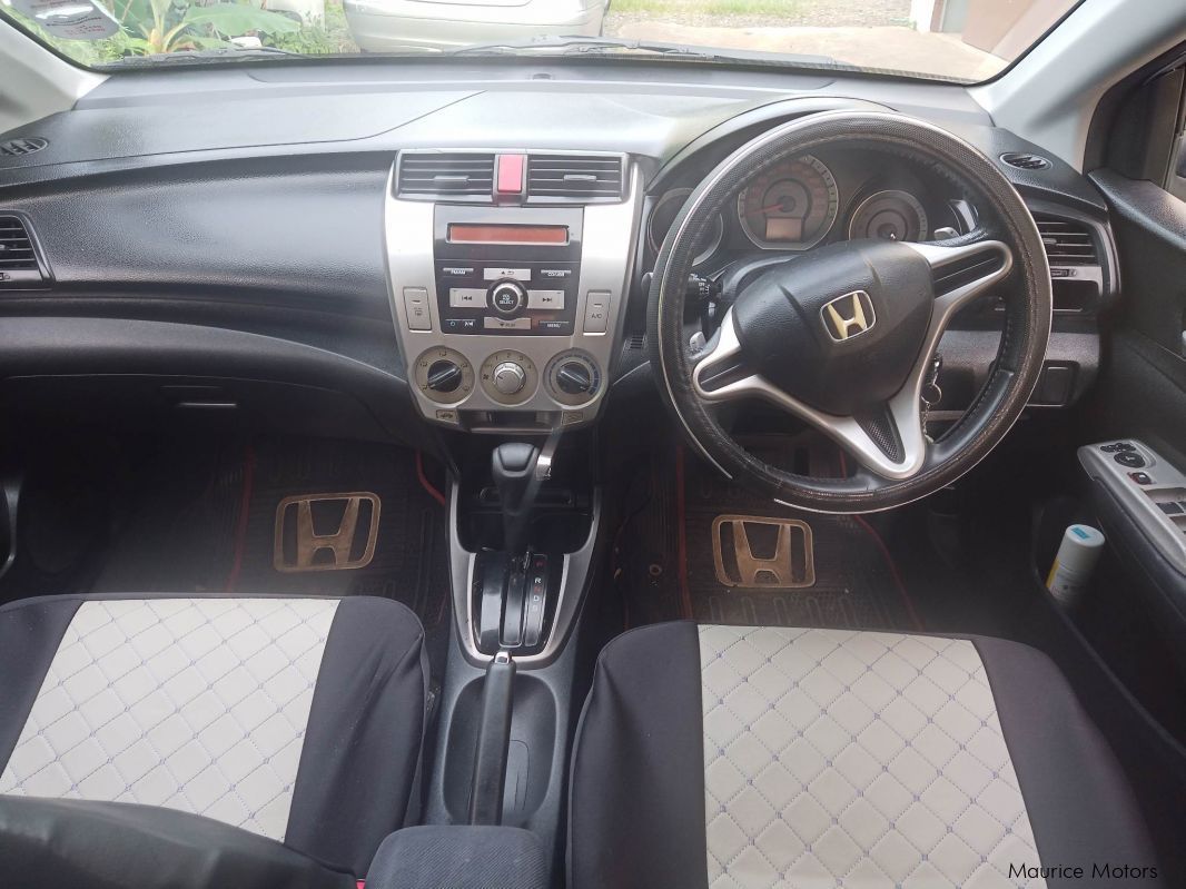 Honda CITY [AUTOMATIC] in Mauritius